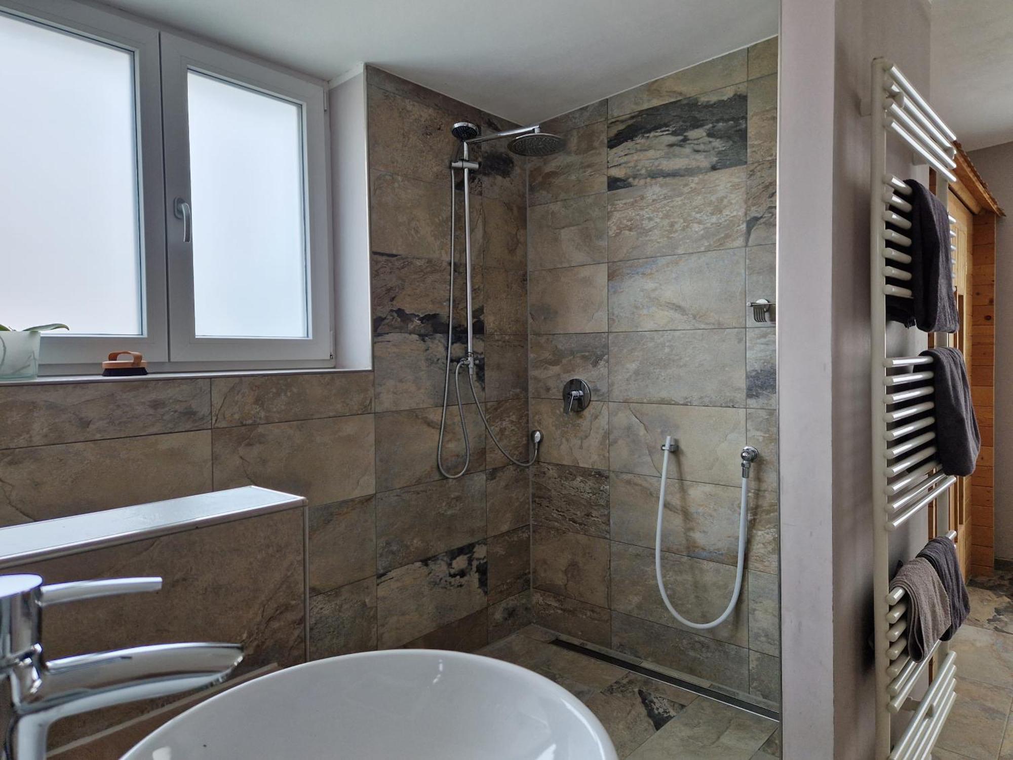 Wohnung Mit Sauna, Garten & Schwimmteich Bietigheim-Bissingen Eksteriør billede