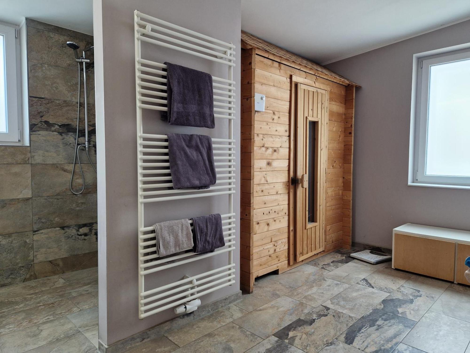 Wohnung Mit Sauna, Garten & Schwimmteich Bietigheim-Bissingen Eksteriør billede
